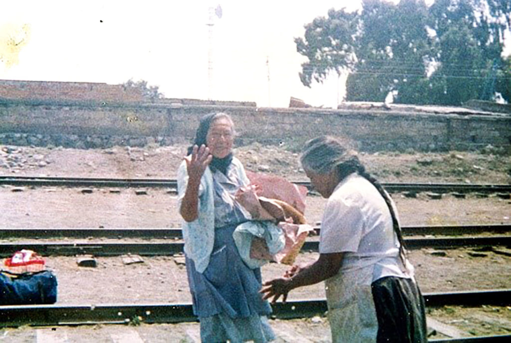 Carretera. Fotografía de la colección particular de Carmen Sarmiento Pérez